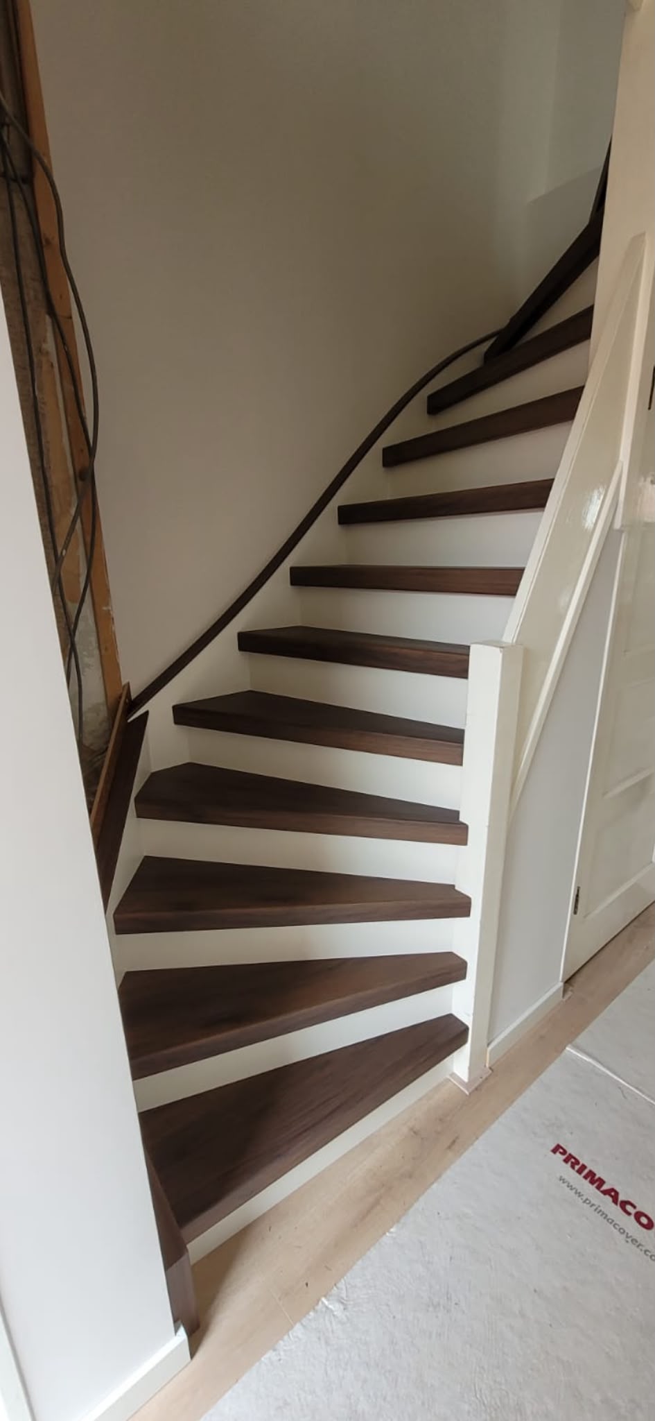 Escalier noyer